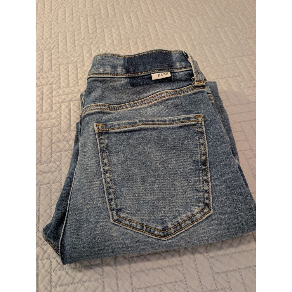 Daze Jeans Women's Size 27 Blue Hug Style Jeans (0443)
